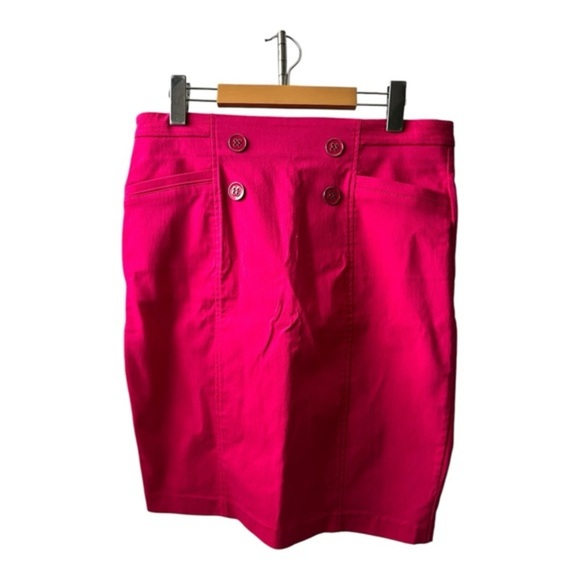 89th & Madison Dresses & Skirts - 89th and Madison Fuchsia Pencil Skirt